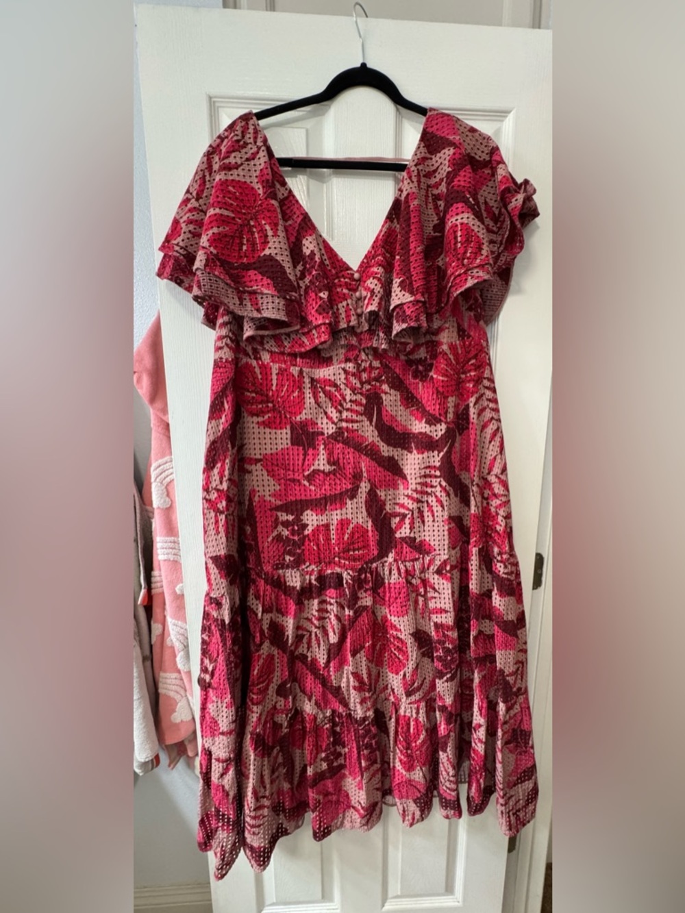 H&M Pink and Fuchsia Floral Ruffled V-Neck Dress Johanna Ortiz